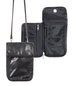 L1036-13 ID Traveller in an Authentic Black Leather. Part of The On the Tee Vintage Golf Collection and Cosmetic and Travel, Vintage Canadiana, and Totes Collections 5.5"x8"x1"