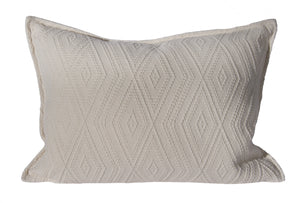 L626-3142-Naveen Cream 14"x20" Textured Sweater Like fabric this Pillow reverses to a solid Coordinate, Flanged edge part of The Vintage Canadiana Collection and coordinates with Welcome Home, Elements, Home Trends and Comforts, All made in Canada
